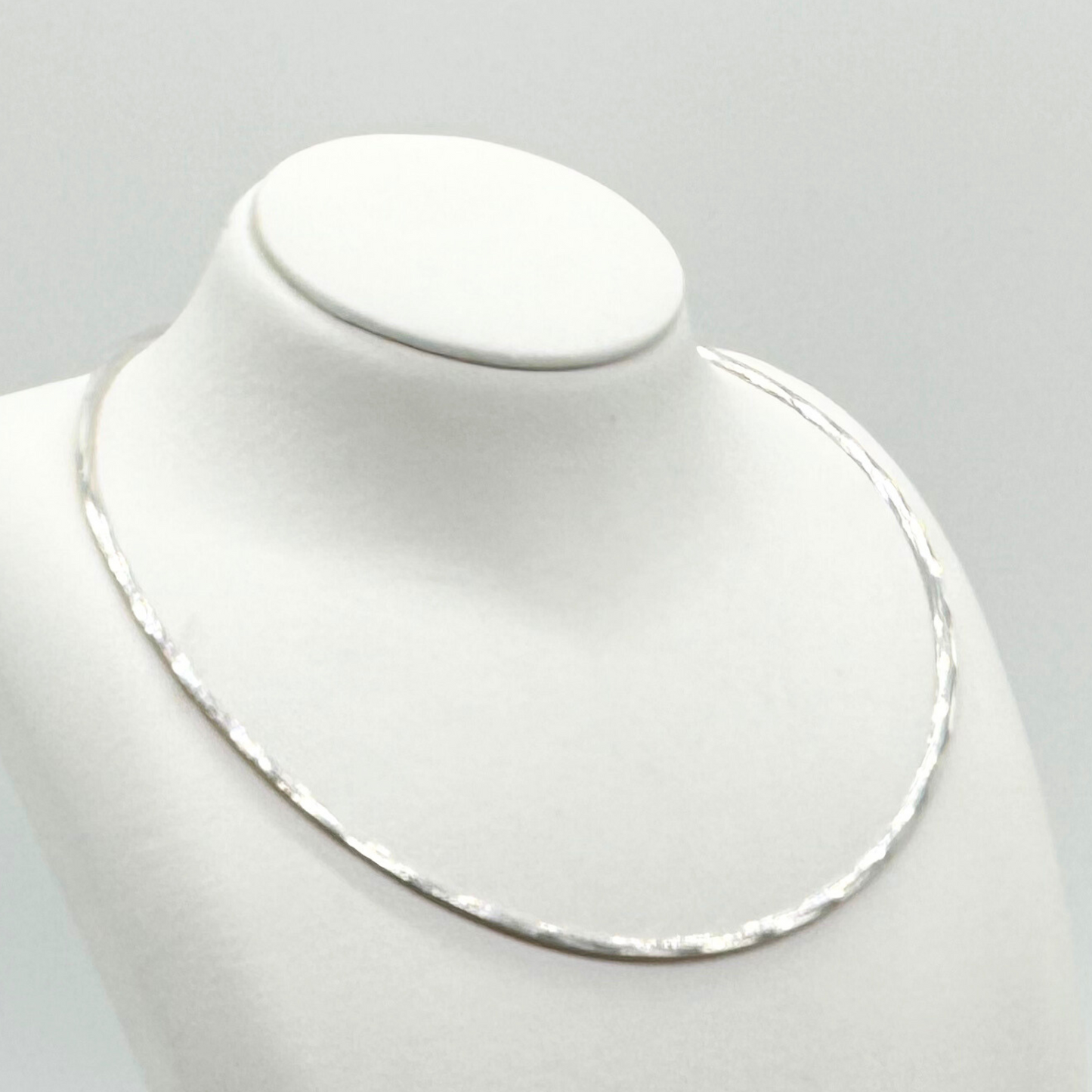 シルキーライン ネックレス