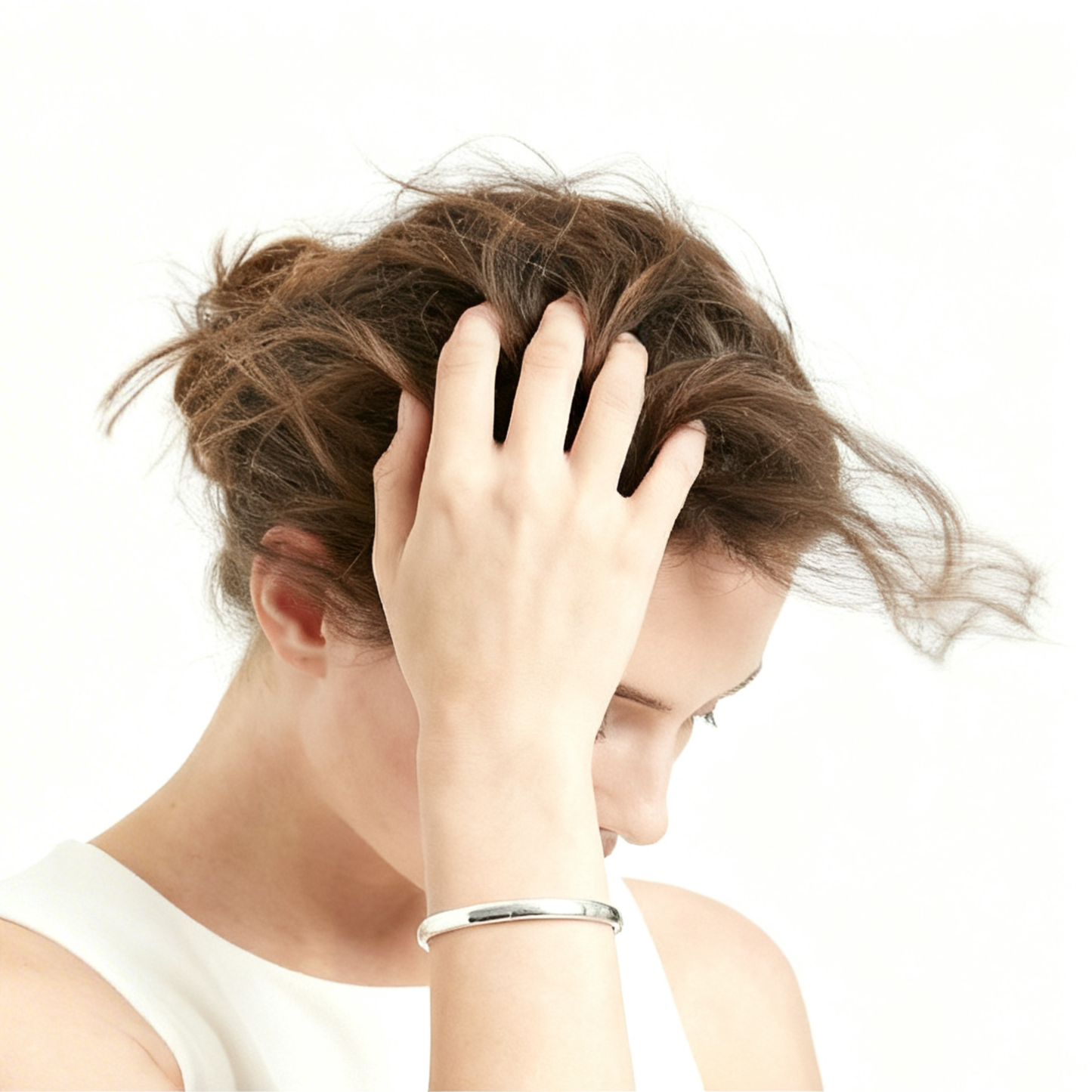 アークラインバングル