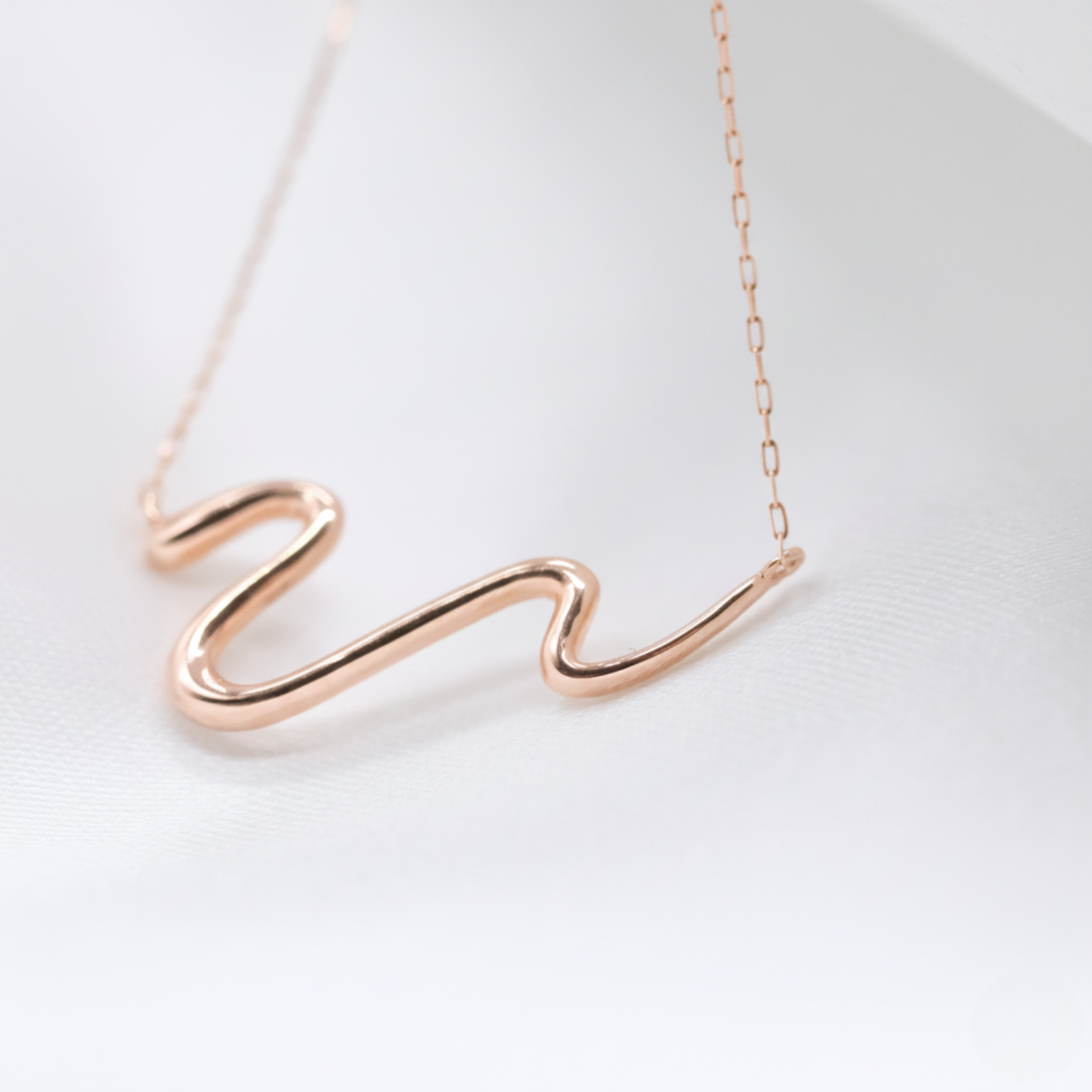 フローラインネックレス