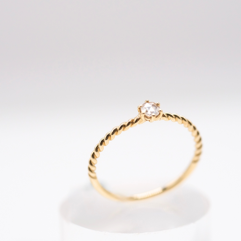 ツイストシャインリング｜K10 リング