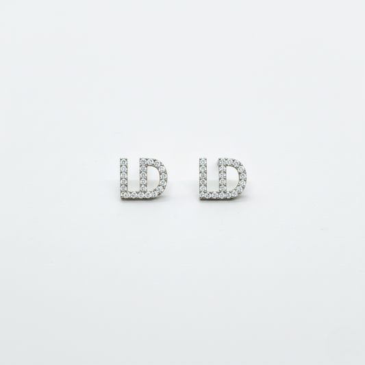 スパークルラインピアス