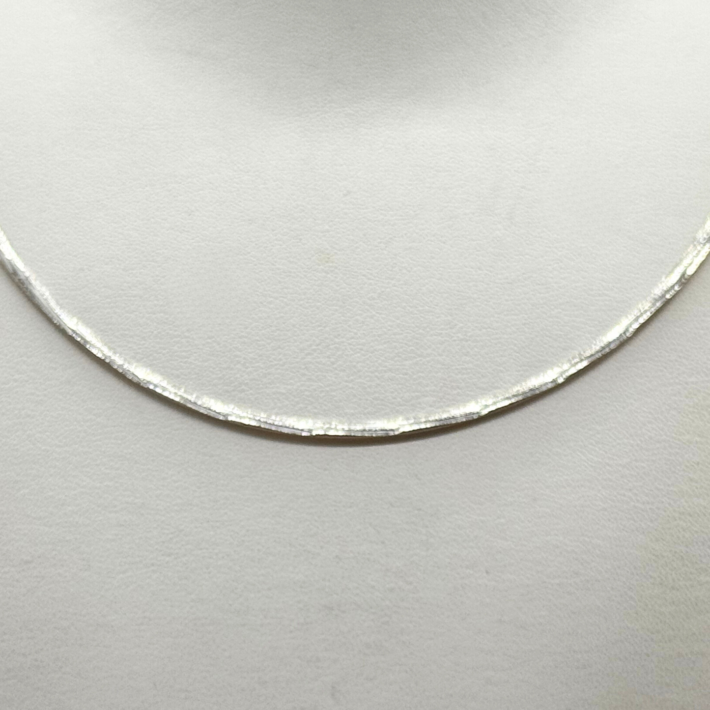 シルキーライン ネックレス